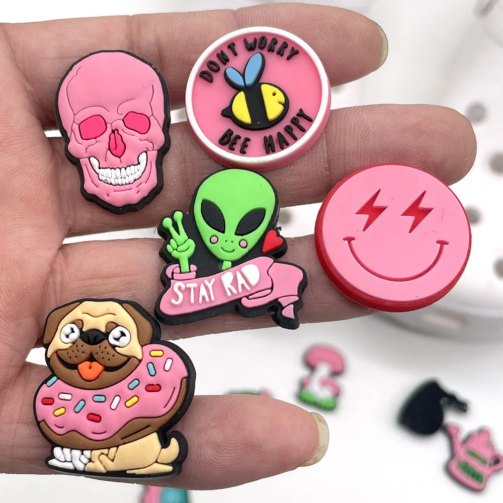 Shoe Charms Accessories Decoration Cute Pink Hole Shoes Flower Shoe Buckle PVC Soft Plastic Cartoon Detachable Match 1pcs