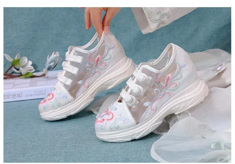 Women Air Mesh Embroidered Sneakers Ladies Summer Casual Shoes кроссовки женские Vintage Female Sandals