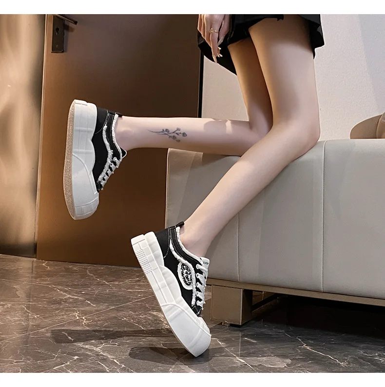 Wide Feet Round Toe Canvas Loafers Women's Leisure Lace Up Sneakers Platform Blue Pink Plimsolls Shoes Student Running Shoes