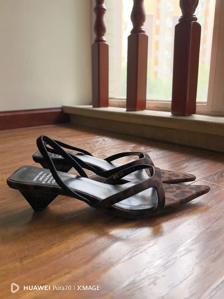 MKKHOU Fashion Sandals Women New High Quality Genuine Leather Simple Pointed Back Strap Middle Heel Leopard Pattern Open Shoes
