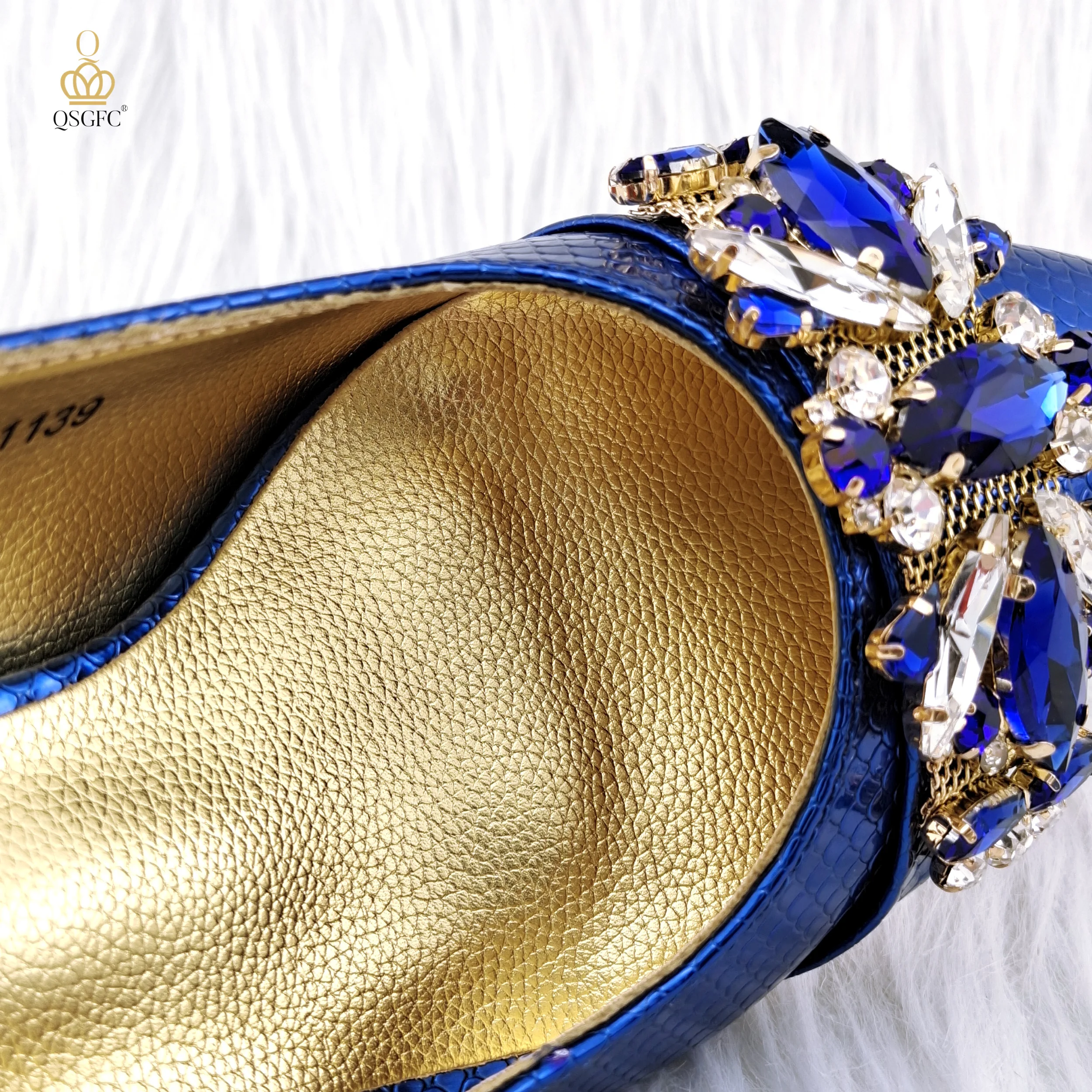 QSGFC Italian Design Classic Noble Shoes Matching Solid Bag African Fashion Embossed Style Shoes Bag