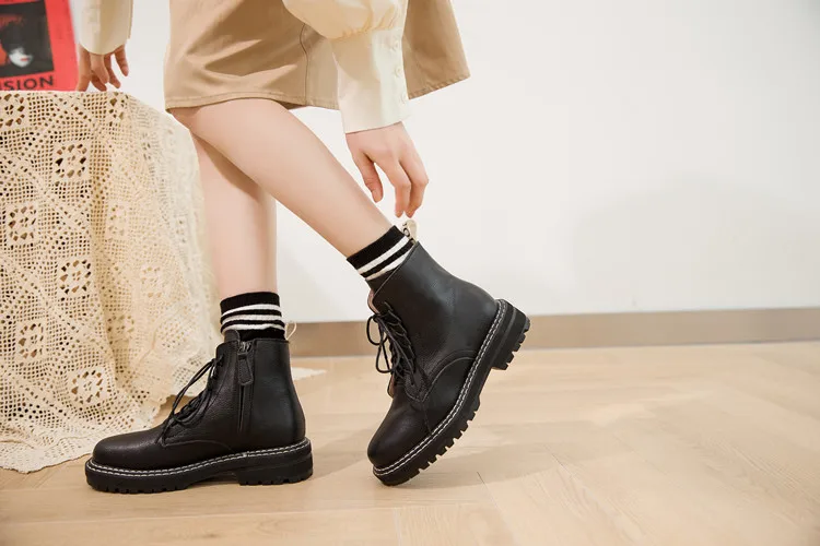 DIMANYU Women Ankle Boots 2026 New Genuine Leather Winter Thick With Fur Ladies Short Boots Motorcycle Ankle Boots Women