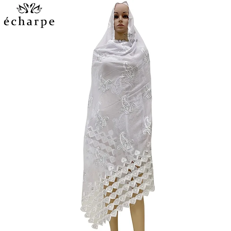 Luxury Scarf High Quality 100% Cotton Dubai African Women Islamic Scarf LOVE Pattern Embroidery Chemical Lace Scarf 2 Color
