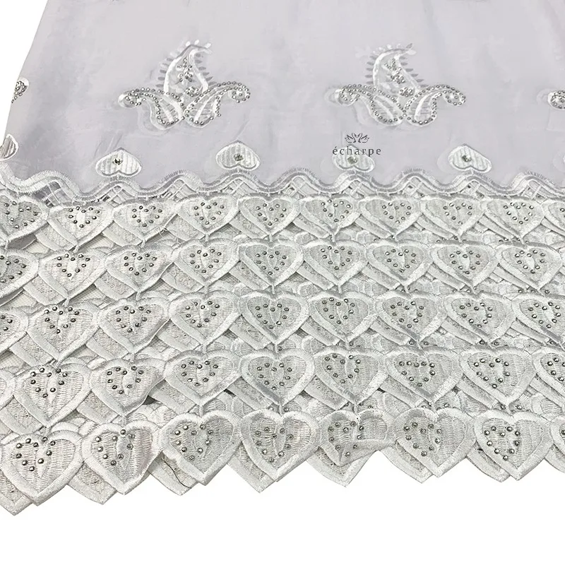 Luxury Scarf High Quality 100% Cotton Dubai African Women Islamic Scarf LOVE Pattern Embroidery Chemical Lace Scarf 2 Color