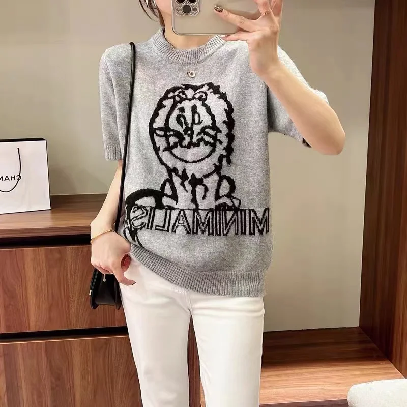 Little Lion short sleeve sweater for women early spring 2022 new chic top niche short half sleeve bottom shirt