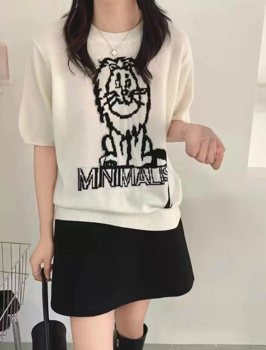 Little Lion short sleeve sweater for women early spring 2022 new chic top niche short half sleeve bottom shirt