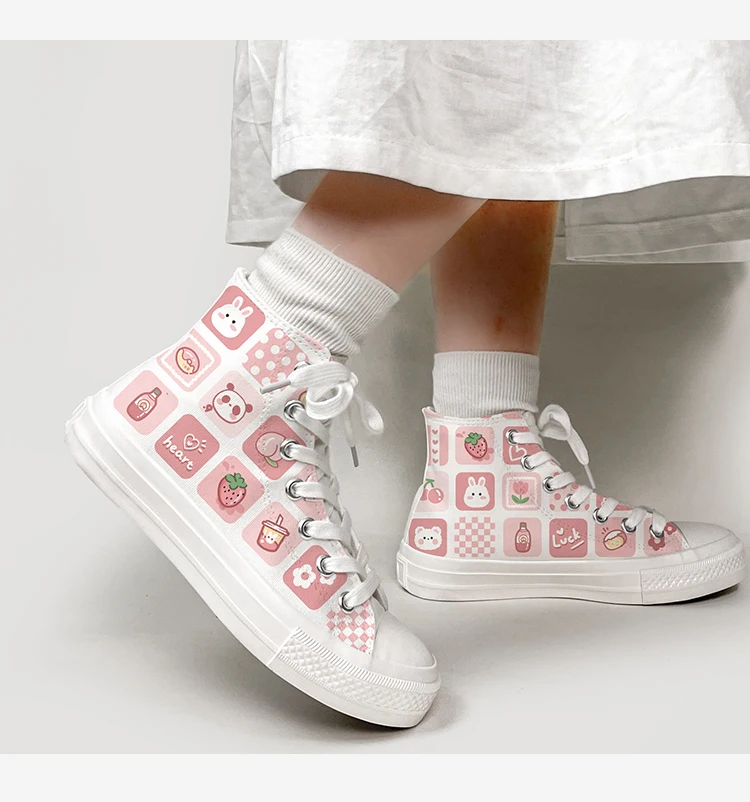 Amy and Michael Sweet Kawaii Shoes Lovely Girls Students Hand Painted Canvas Sneakers Women High Top Casual Flat Espadrilles