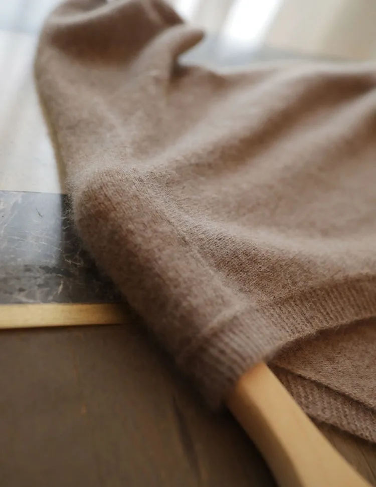 Knitted cashmere short sleeve women loose sleeves T-shirt jacket spring and autumn V-neck head slimming wool half sleeve