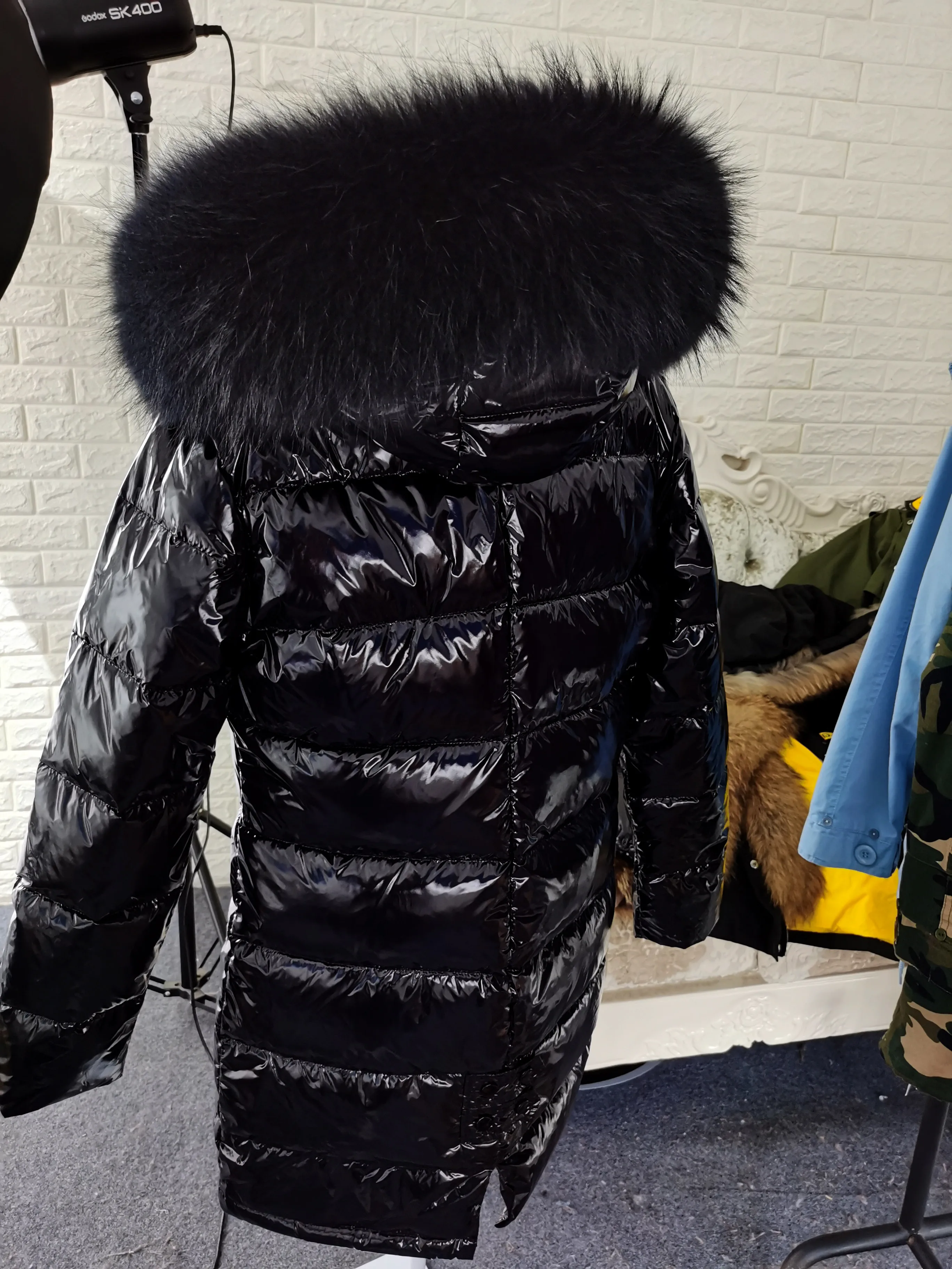 Maomaokong Winter waterproof Jacket Women Real White Duck Down Lining Coat natural Raccoon Fur Collar Warm Black down jacket