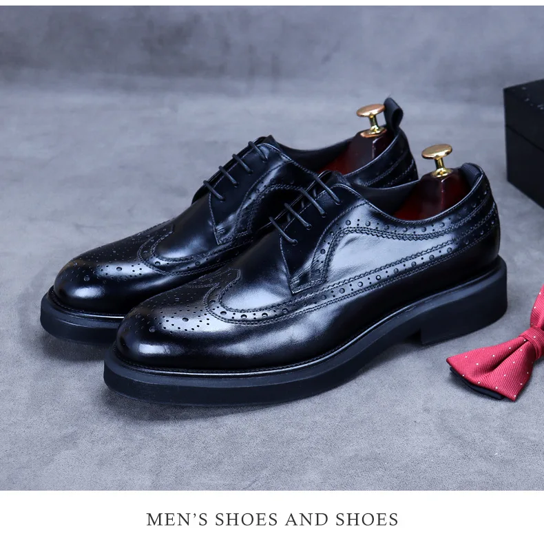 Handmade Leather Shoes Men Summer New Brogue Carved Business Dress Shoe Mens Black Casual Increase British Lace-Up Oxfrods