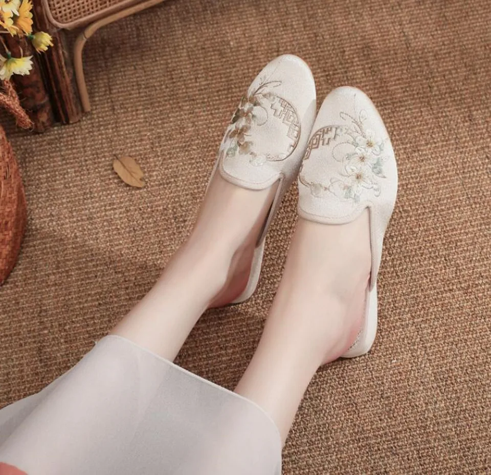 Ethnic Embroidered Satin Slippers for Women Vintage Dress Slides Female Backless Sandals, Spring and Summer Shoes