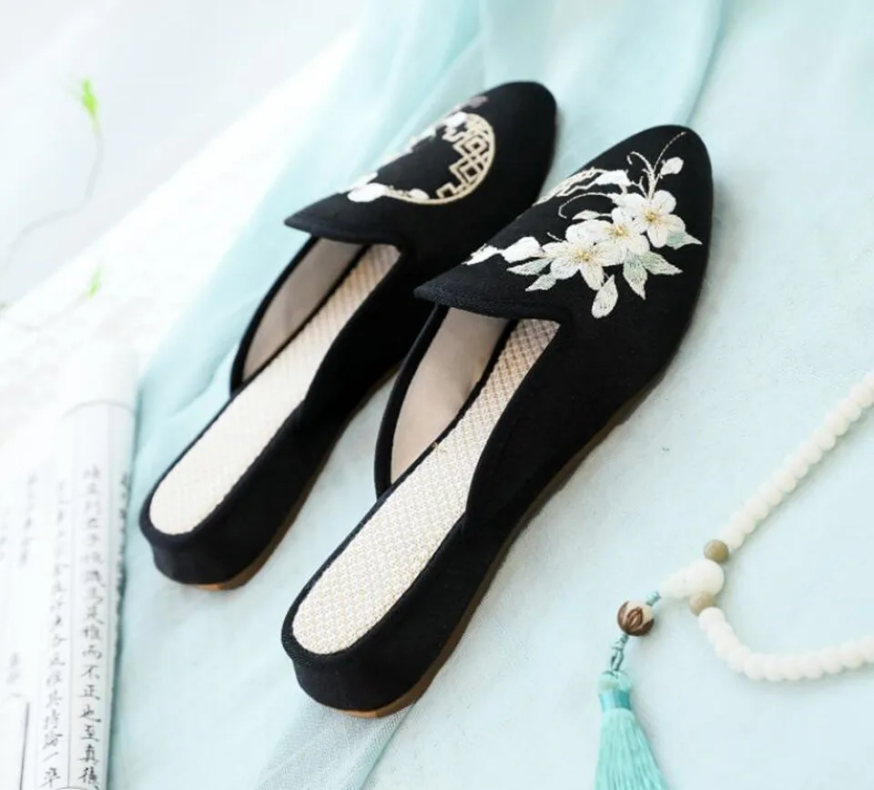 Ethnic Embroidered Satin Slippers for Women Vintage Dress Slides Female Backless Sandals, Spring and Summer Shoes
