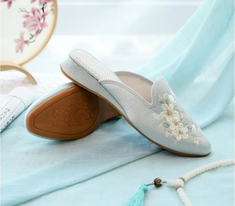 Ethnic Embroidered Satin Slippers for Women Vintage Dress Slides Female Backless Sandals, Spring and Summer Shoes