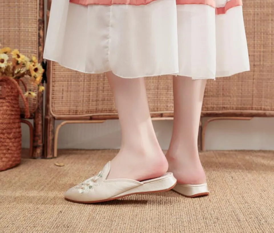 Ethnic Embroidered Satin Slippers for Women Vintage Dress Slides Female Backless Sandals, Spring and Summer Shoes