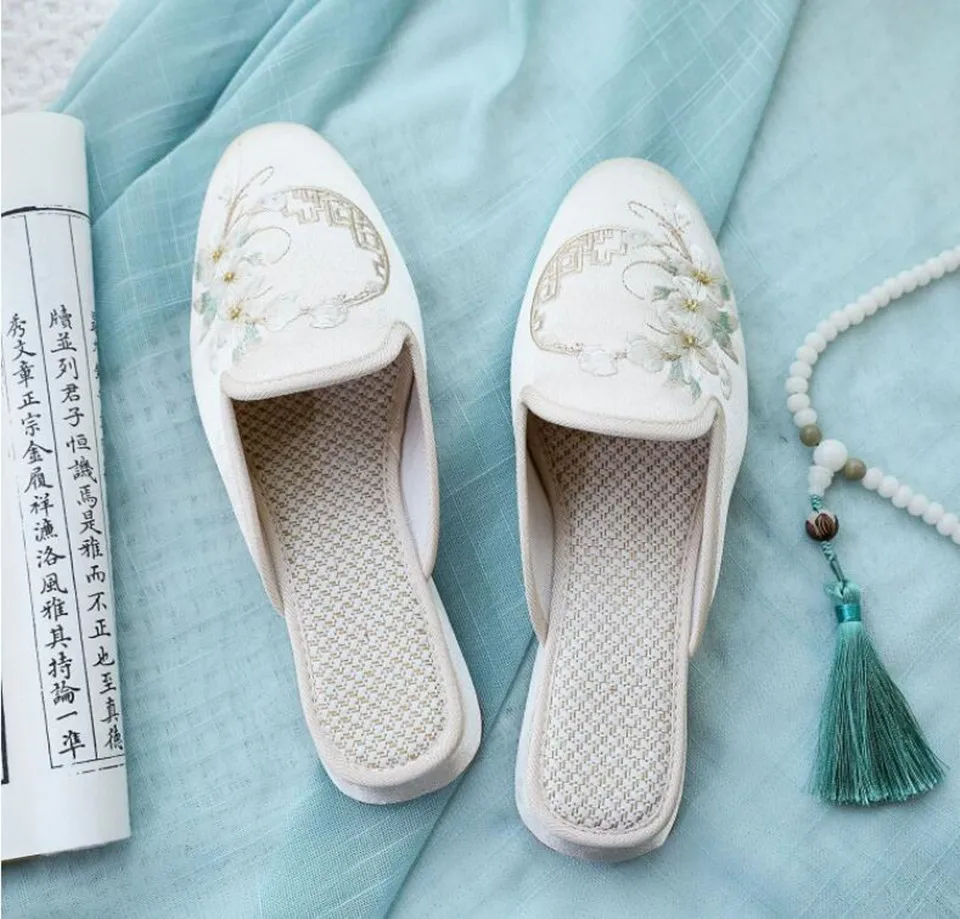 Ethnic Embroidered Satin Slippers for Women Vintage Dress Slides Female Backless Sandals, Spring and Summer Shoes