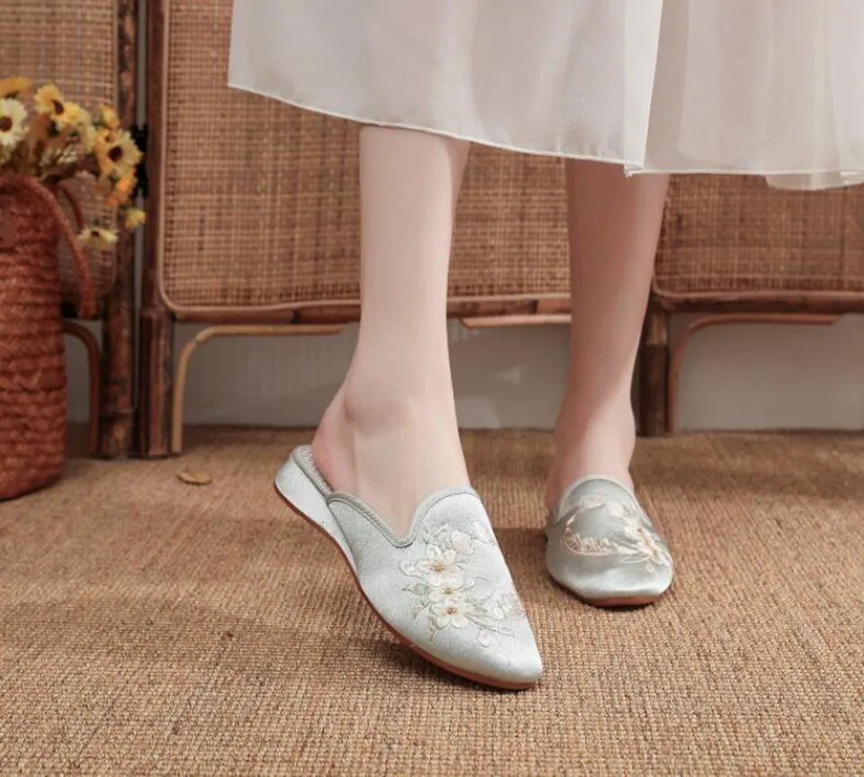 Ethnic Embroidered Satin Slippers for Women Vintage Dress Slides Female Backless Sandals, Spring and Summer Shoes