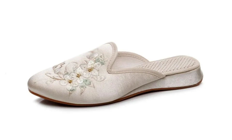 Ethnic Embroidered Satin Slippers for Women Vintage Dress Slides Female Backless Sandals, Spring and Summer Shoes