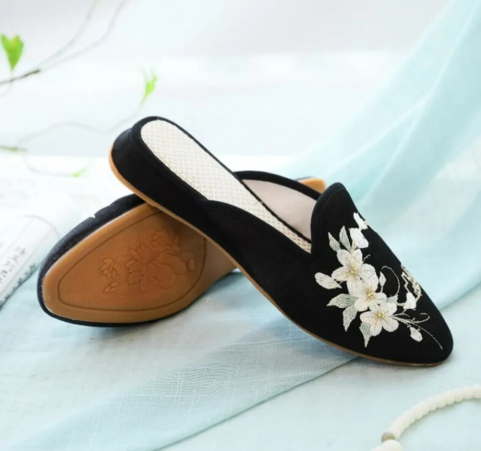 Ethnic Embroidered Satin Slippers for Women Vintage Dress Slides Female Backless Sandals, Spring and Summer Shoes