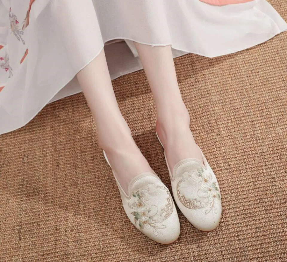 Ethnic Embroidered Satin Slippers for Women Vintage Dress Slides Female Backless Sandals, Spring and Summer Shoes