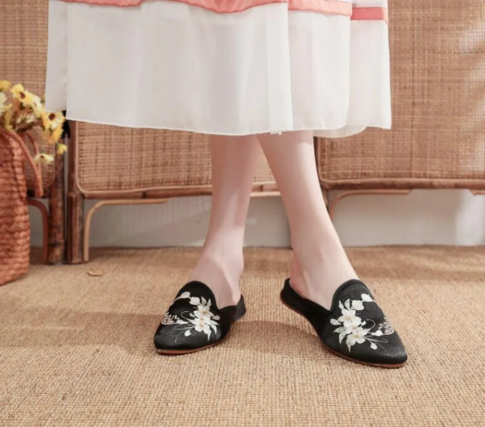 Ethnic Embroidered Satin Slippers for Women Vintage Dress Slides Female Backless Sandals, Spring and Summer Shoes