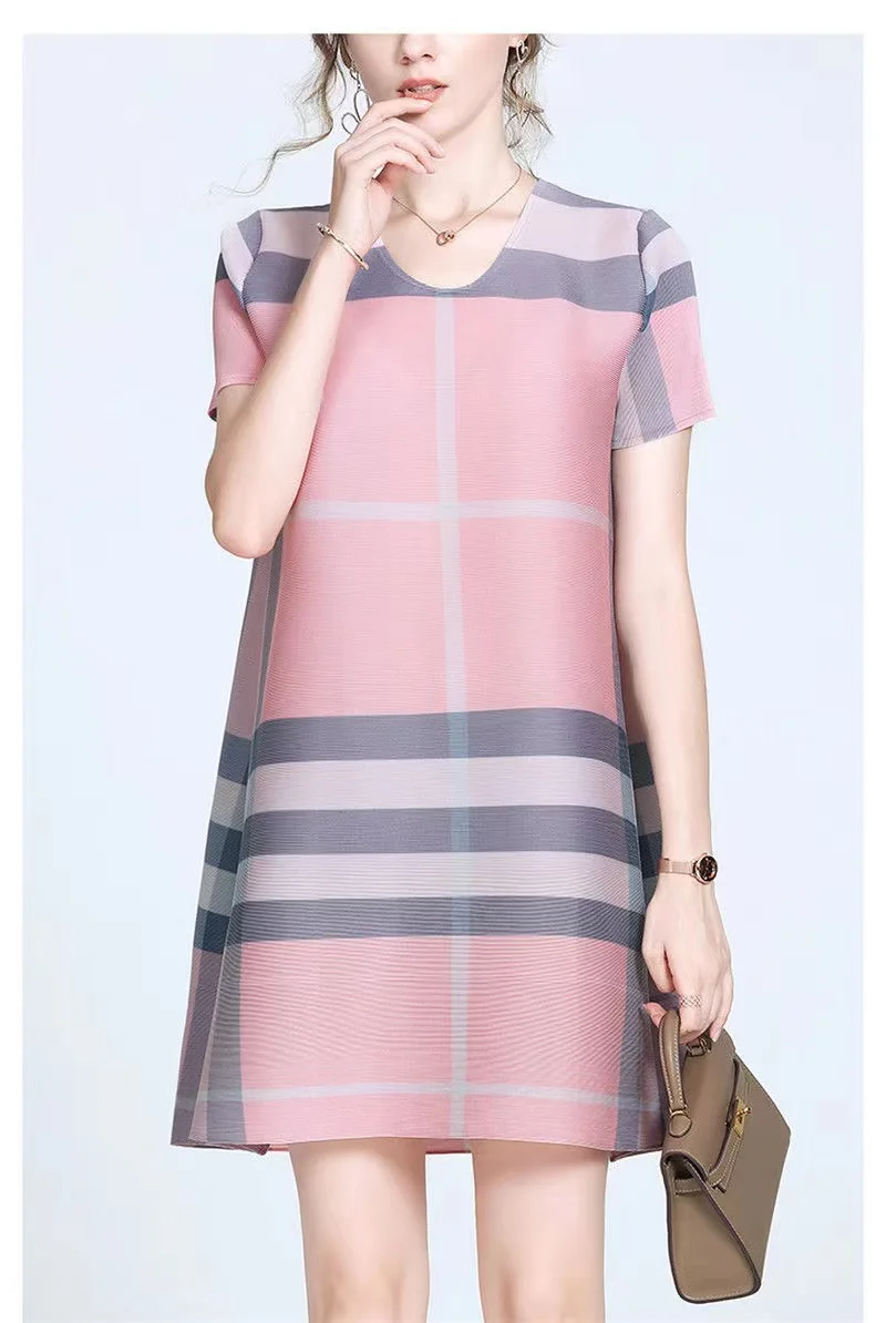 Miyake Pleated French Mini Dress for Women, High-end, Western-style, Loose, Age-reducing Print, Striped, New Clothing, 2022