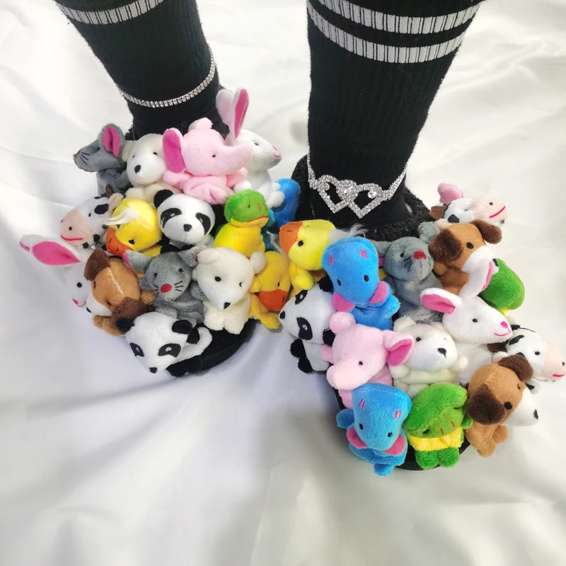 2025 Women Home Slippers Summer Cute Plush Animal Decorative Slippers Fashion Wearing Slippers Non-slip Flat Shoes Ladies Shoes
