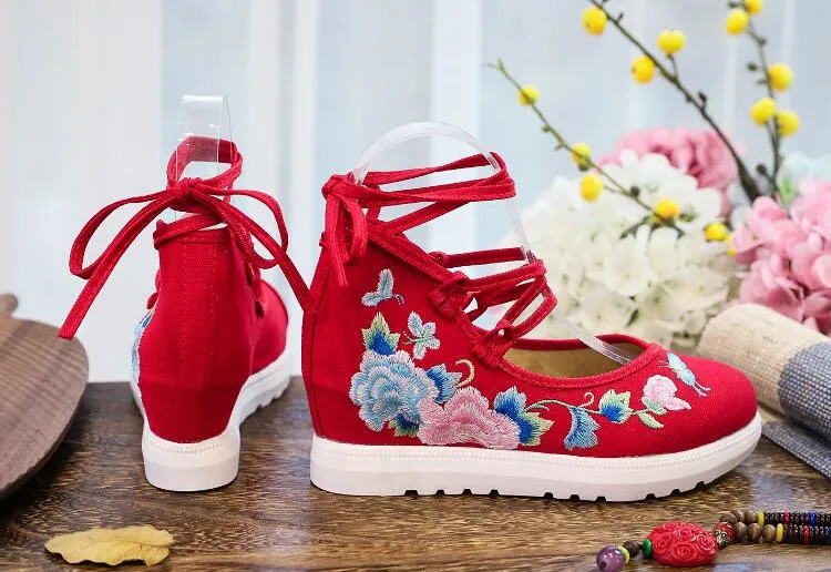 Spring Women Cross-Tied Embroidered Casual Shoes Girls Vintage Canvas Sneakers Ethnic Lace-Up Female Wedges Dancing Shoes