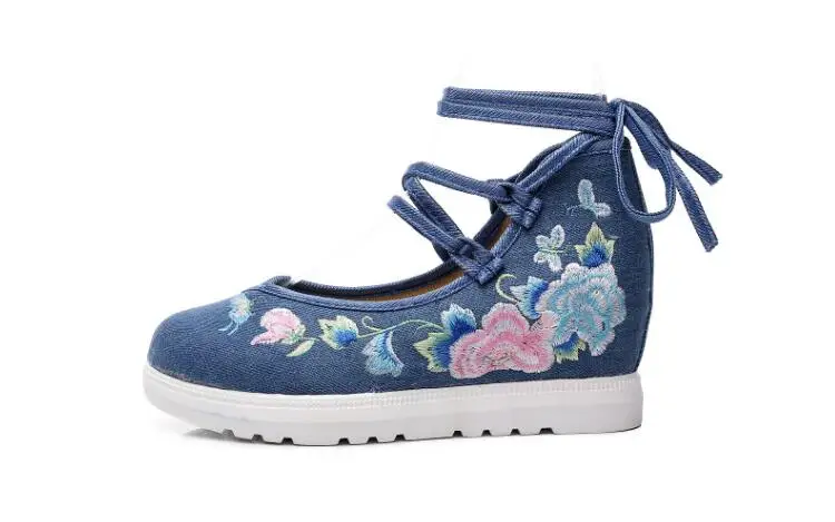 Spring Women Cross-Tied Embroidered Casual Shoes Girls Vintage Canvas Sneakers Ethnic Lace-Up Female Wedges Dancing Shoes