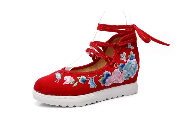 Spring Women Cross-Tied Embroidered Casual Shoes Girls Vintage Canvas Sneakers Ethnic Lace-Up Female Wedges Dancing Shoes