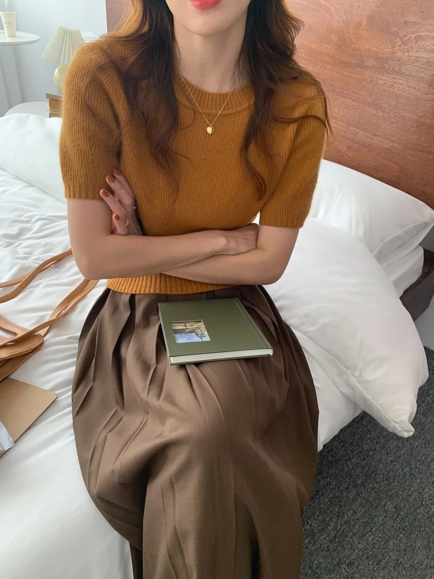 Cashmere knit short sleeve women's bottom loose top half sleeve T-shirt spring and autumn pullover short wool half sleeve