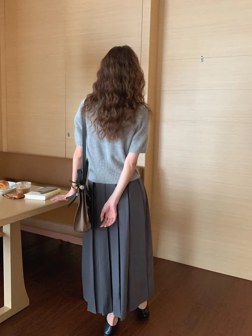 Cashmere knit short sleeve women's bottom loose top half sleeve T-shirt spring and autumn pullover short wool half sleeve