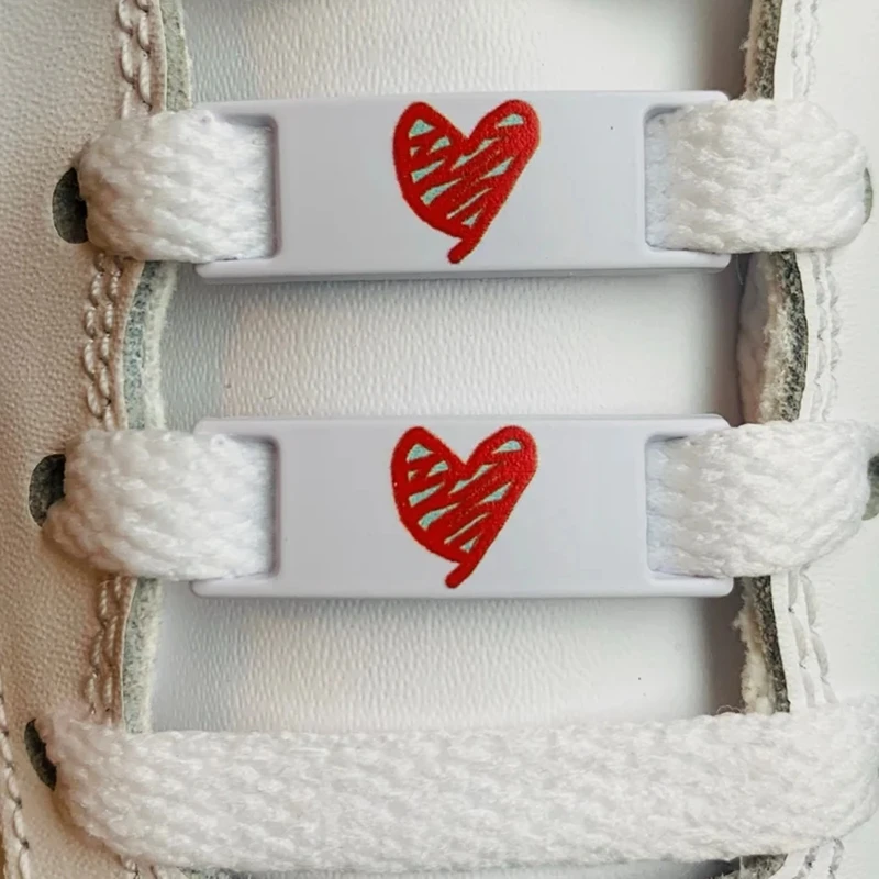 Luminous Shoe Lace Metal Buckle Heart Love Decorations Shoelaces Buckles DIY Sneaker Shoe Laces Lock Accesories New 1Pair