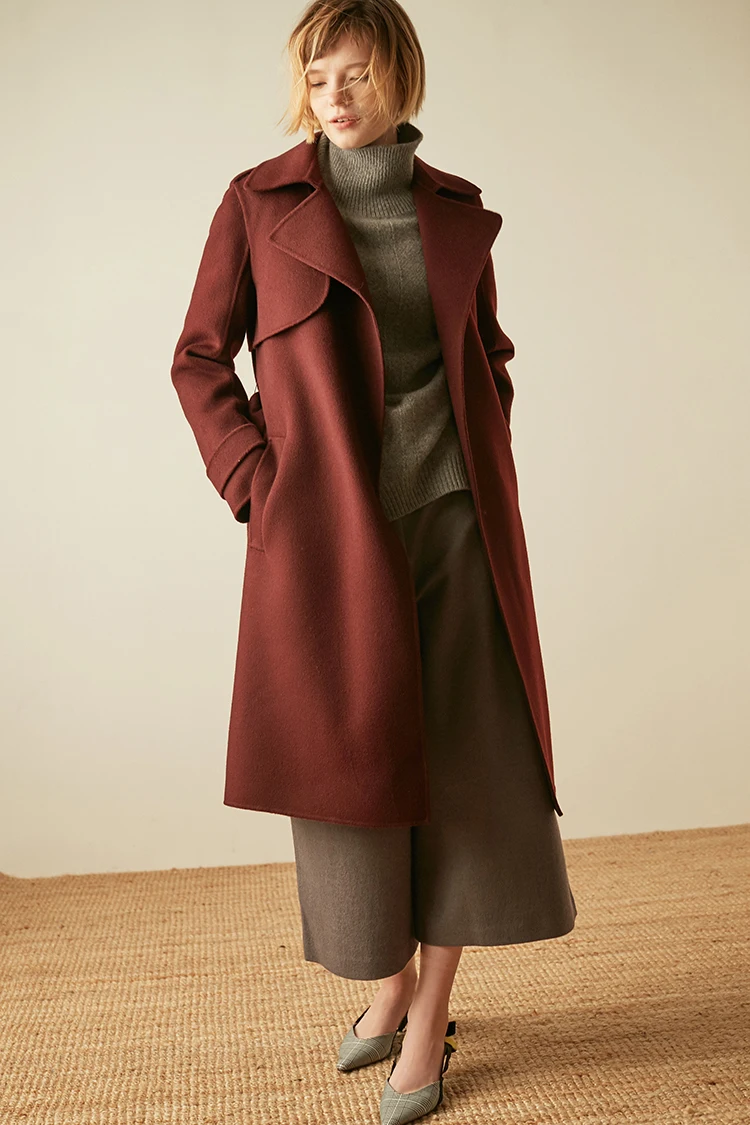 Autumn and Winter New Cashmere Sweater Women's High-Necked Pullover Loose Thick Sweater Short Paragraph Knit Shirt