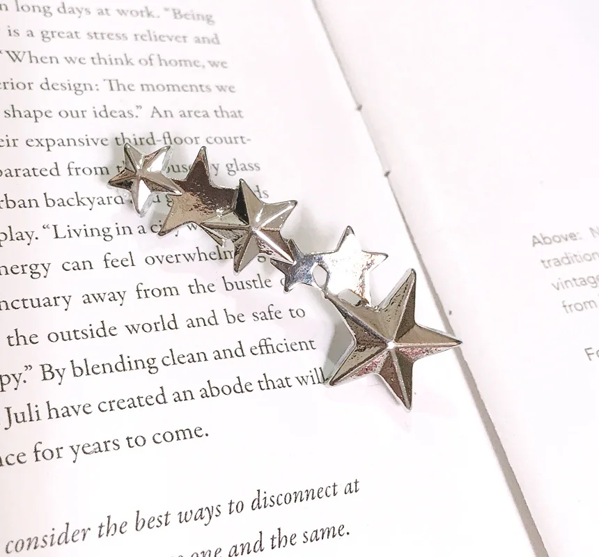 1Pcs Girl Shiny Rhinestones Pearl Sneakers Shoelaces Decoration Metal Lightweight Charm Buckle DIY Shoe Accessories Women Clips
