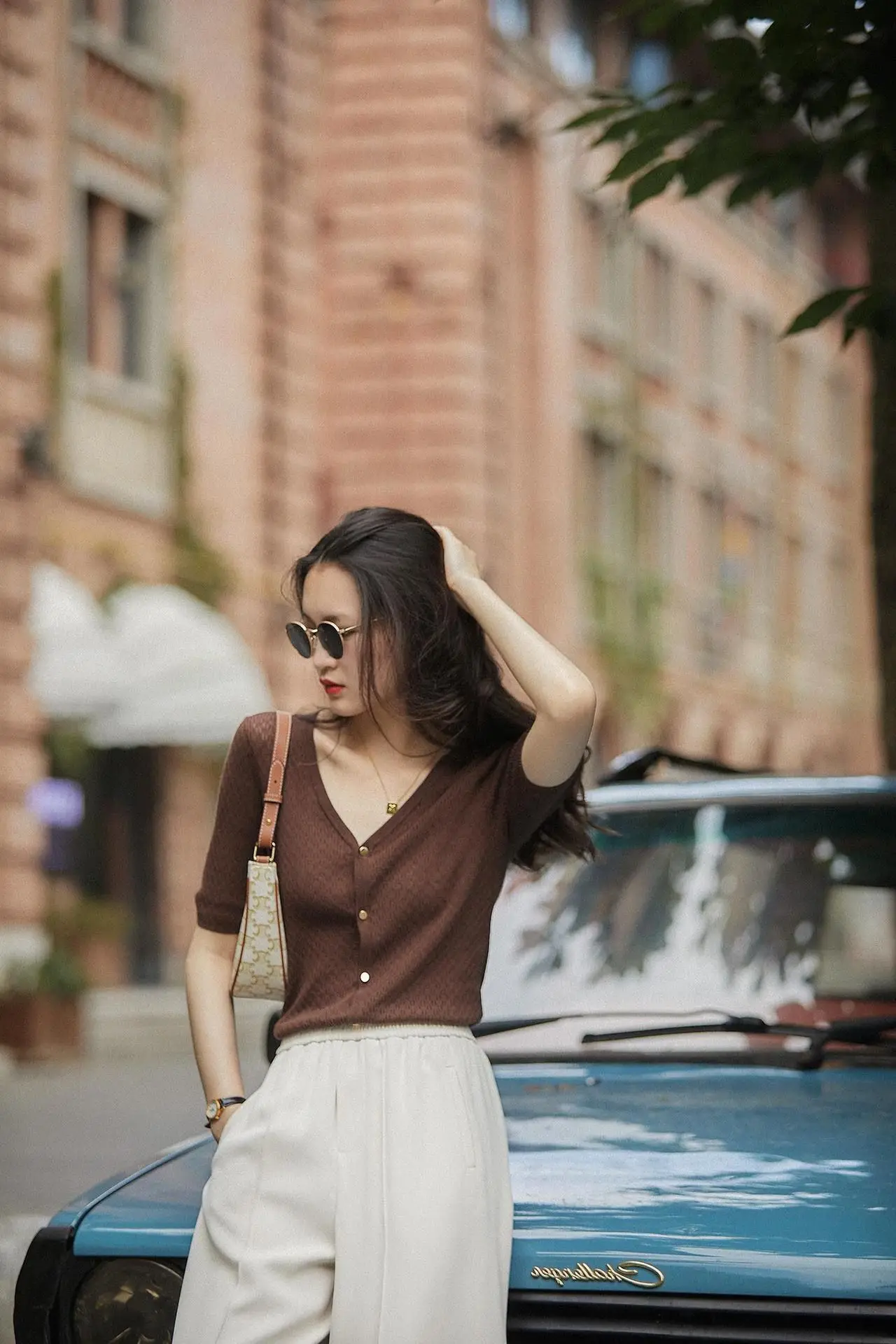 Temperament French hollow out ice silk short sleeve sweater cardigan female summer new thin loose jacket jacket