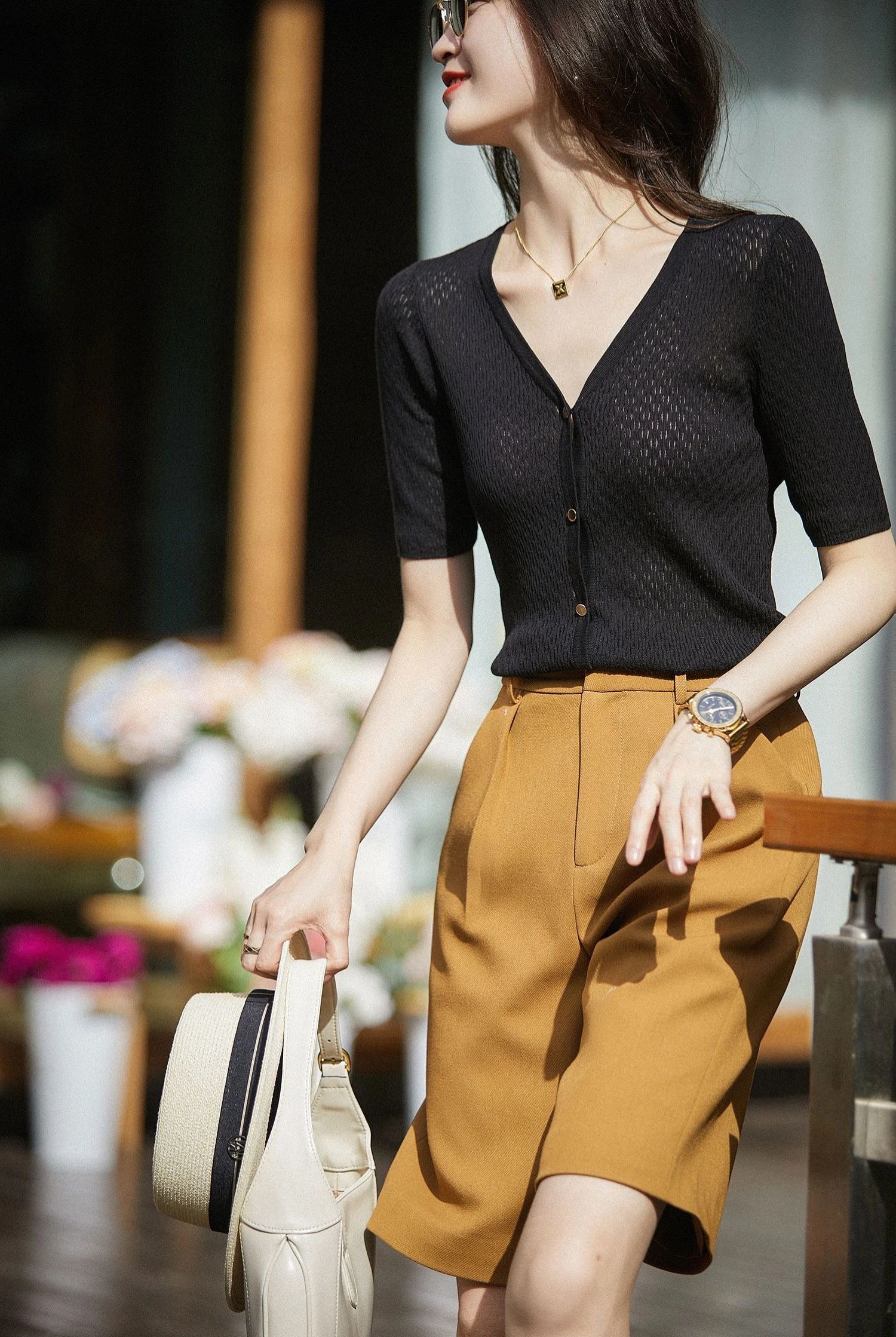 Temperament French hollow out ice silk short sleeve sweater cardigan female summer new thin loose jacket jacket