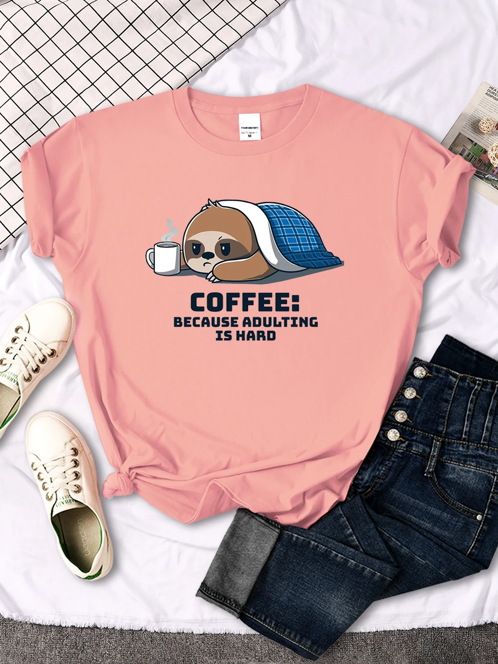 Women's Tshirt Sloth Hiding In Quilt And Coffee Print T-Shirts For Women Kpop Vintage Short Sleeve Top Punk Casual Women T Shirt