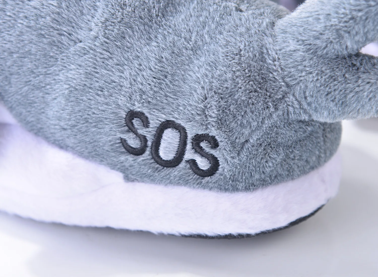 Funny Fuzzy Shark Slippers Men Women Free Size Winter Indoor Cotton Shoes Girls Adult Fluff Animal Slippers House Shoes Fish