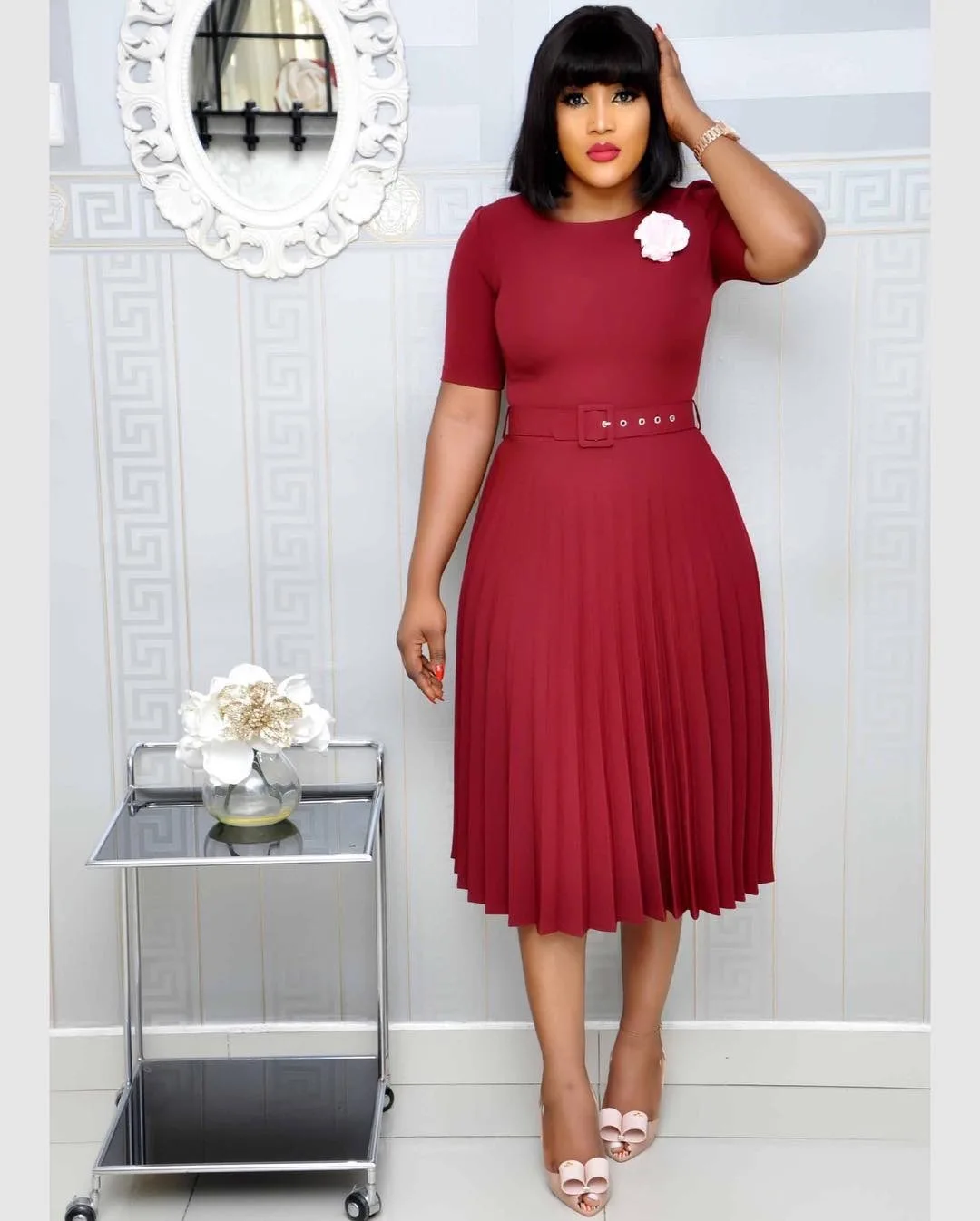 Summer Plus Size Pleated S-5Xl Dress Ladies O-Neck Short Sleeve Solid With Belt Mid-Calf Office Lady Elegant Dresses For Women