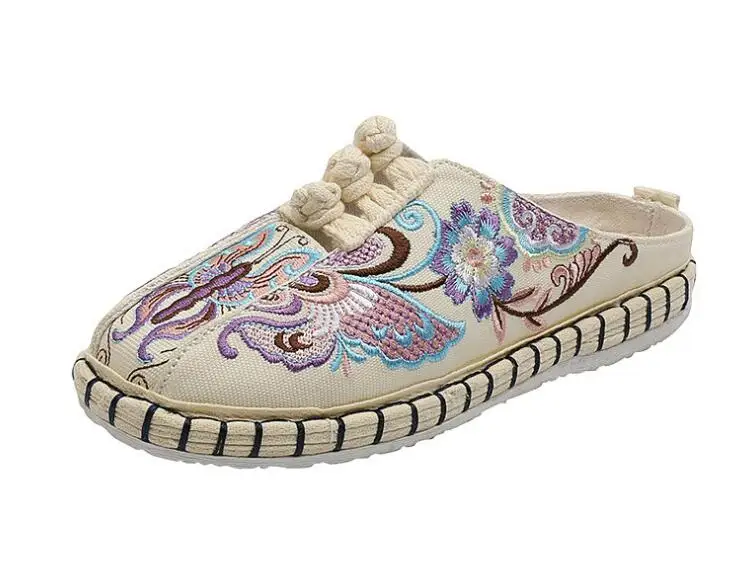 Flat Heeled Embroidered Casual Slippers for Women Cotton Fabric Ethnic Slides Ladies Closed Toe Retro Mules Outdoor Summer Shoes