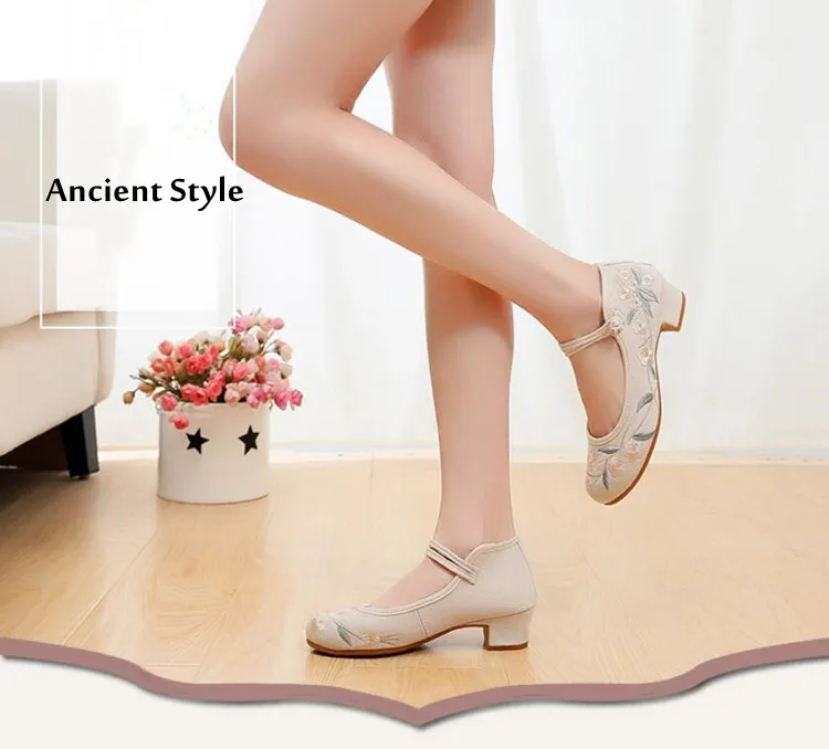 Ethnic Dance Shoes for Women Retro Embroidered Mary Jane Pumps Female Mid-Heel Round Toe Cheongsam Dress Shoe Ancient Style