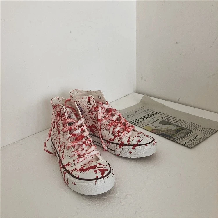 Trend Mens Canvas Shoes Cool Boys Board Shoes Colorful Graffiti Footwear Faux Blood-stained Male Sneakers Man's Vulcanized Shoes