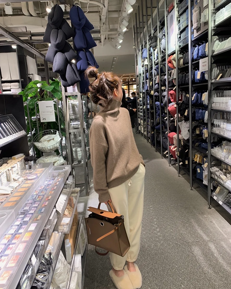 Turtleneck cashmere sweater female autumn winter new languorous lazy wind loose knitting sweater Korean edition outside wear thi