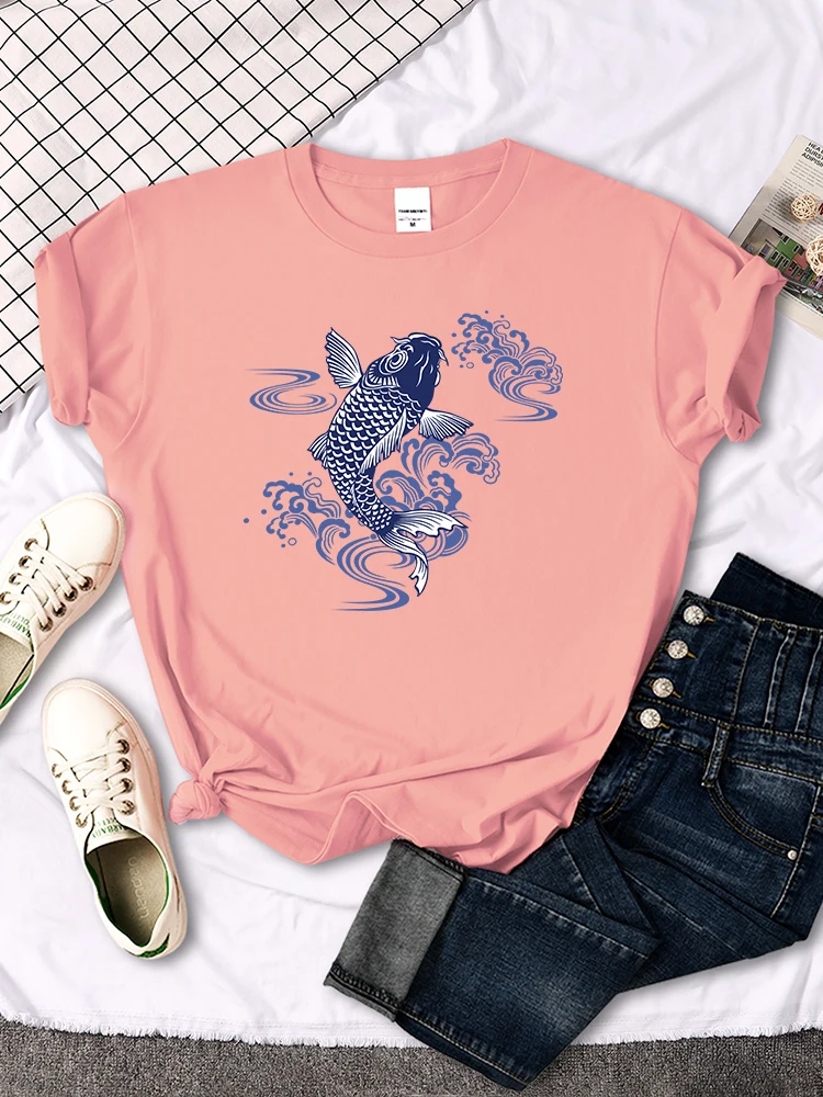 Tshirt For Woman Paper Cut Koi Good Luck Printing Womens T Shirt Kawaii Fashion Women Top Roud Neck Breathable Tshirts For Women