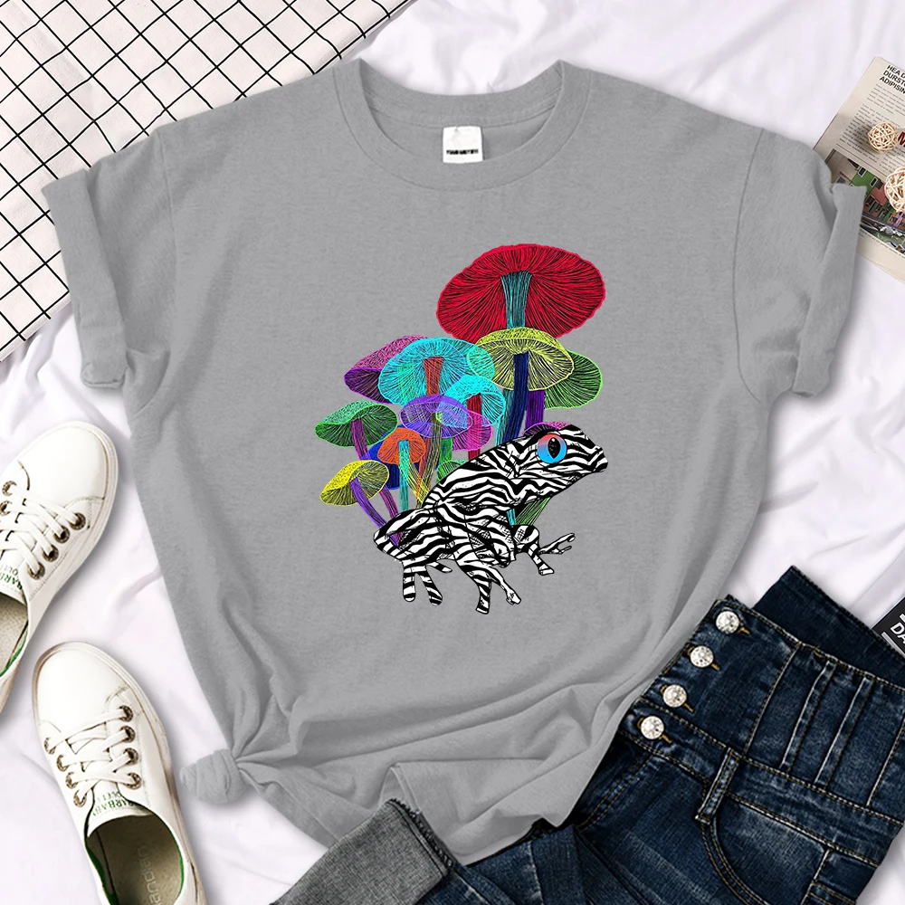 Frog With Mushrooms In Neon Style T Shirt Female Summer Fashion Tee Clothes Sport Street Harajuku Short Sleeve Casual T-Shirts