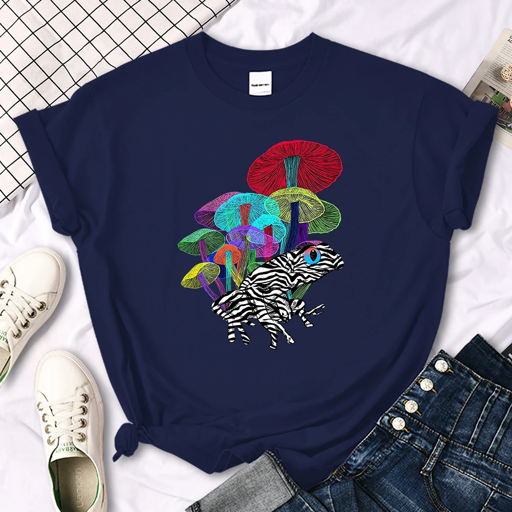 Frog With Mushrooms In Neon Style T Shirt Female Summer Fashion Tee Clothes Sport Street Harajuku Short Sleeve Casual T-Shirts