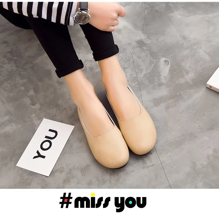 AIYUQI Women Flats Shoes Genuine Leather Ladies Shoes Large Size 41 42 43 Casual Lightweight Non-Slip 2026 New Women Loafers