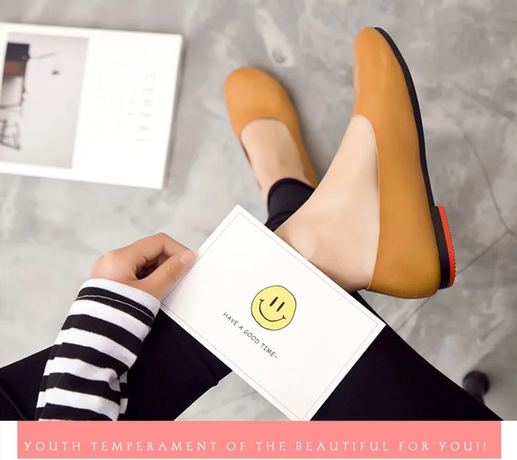 AIYUQI Women Flats Shoes Genuine Leather Ladies Shoes Large Size 41 42 43 Casual Lightweight Non-Slip 2026 New Women Loafers