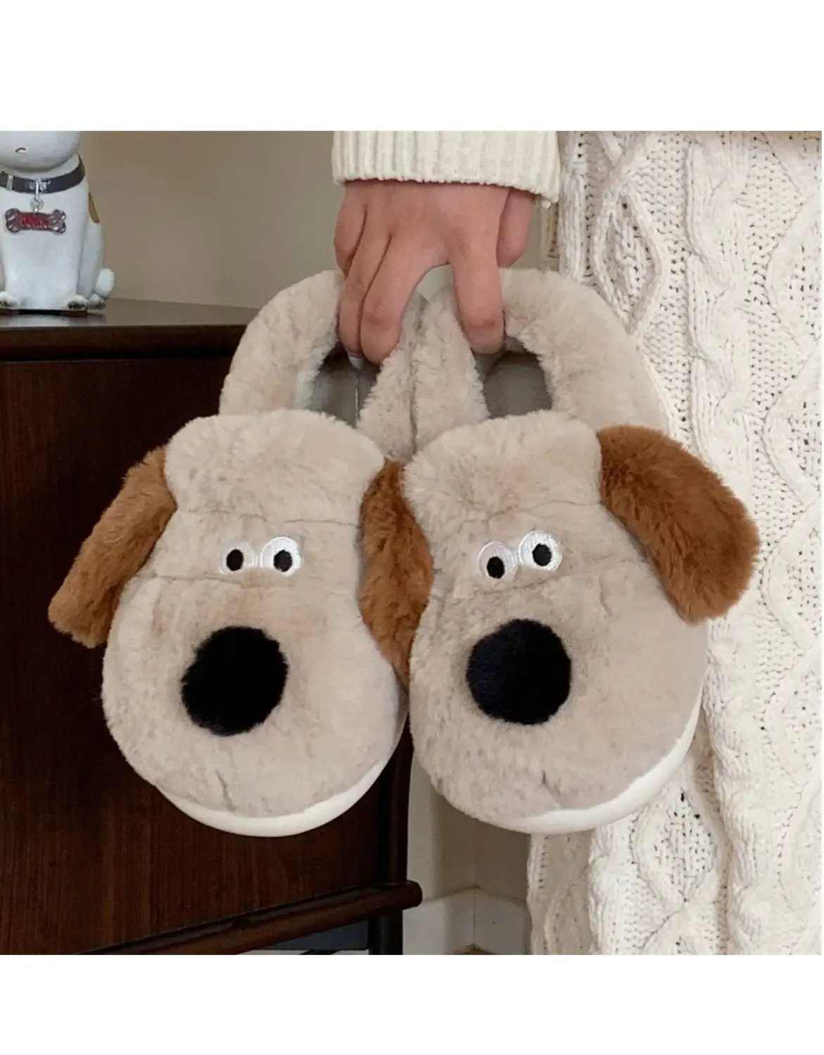 Size36-45 Hug Dog Slippers Girls Fluffy Warm Slide Slipper Female Cuddle Animal Flat Shoes 2022 Ins Hot Thick Furry Slippers