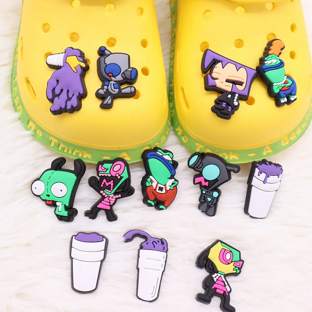 1Pcs Shoe Charms Cartoon Anime Green Alien Monster Accessories Shoes Buckle Decorations Fit Kids DIY Party Gift